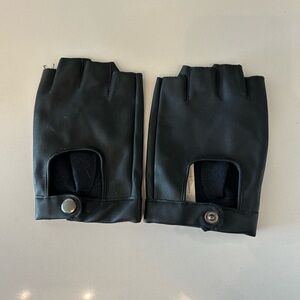 La SENZA Black Fingerless Gloves